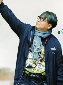 荆宇镝