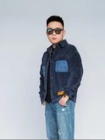 蒋坤炜