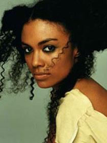 Amel Larrieux