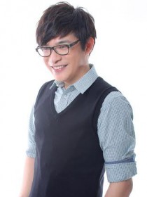 黄威尔
