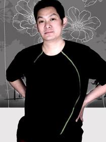 覃坚