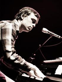 Peter Broderick