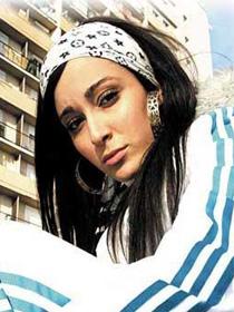 Kenza Farah
