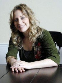 Kristin Schweain