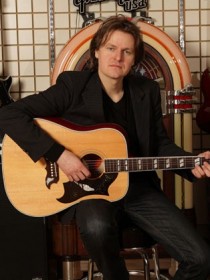 Tom McRae