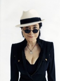 小野洋子(Yoko Ono)