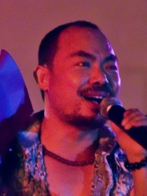 吴德华