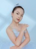 李依萦