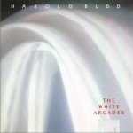 白色拱廊 The White Arcades详情