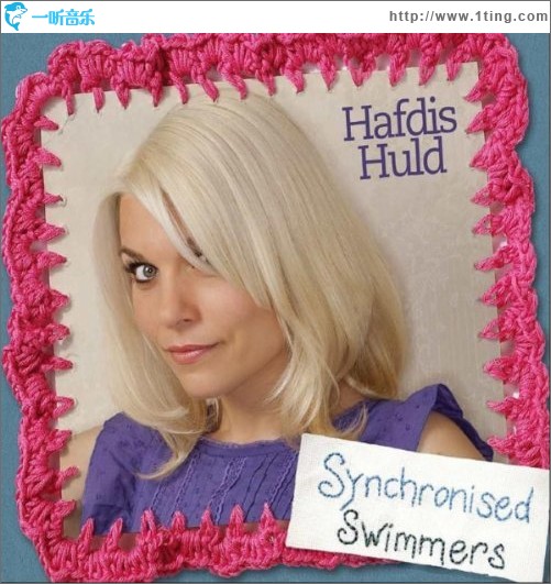 Synchronised Swimmers