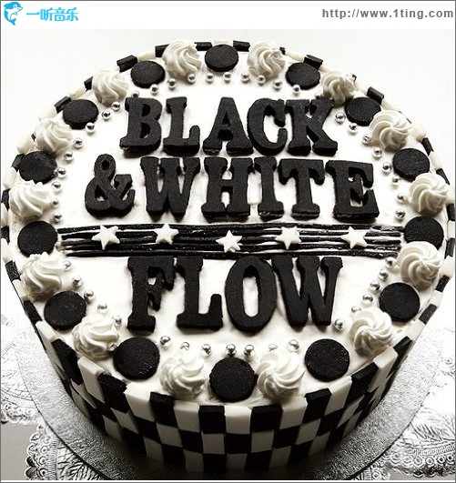 BLACK & WHITE