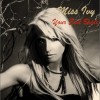 Miss Ivy Praise at the grave 试听