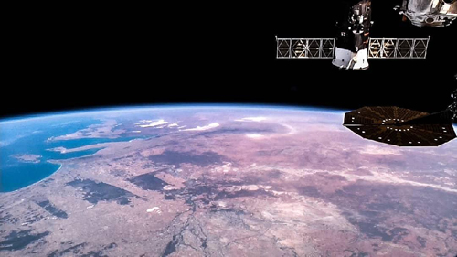 ISS on Live截图