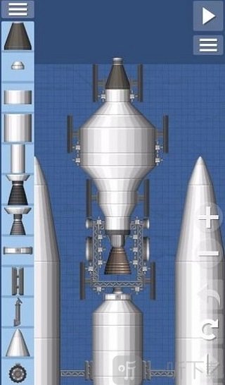 航天模拟器巨型火箭结构 多接口与大型机翼设计展示图