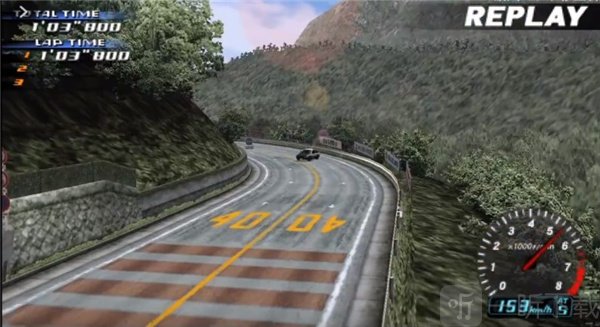 头文字d公路传说手机版漂移操作步骤二