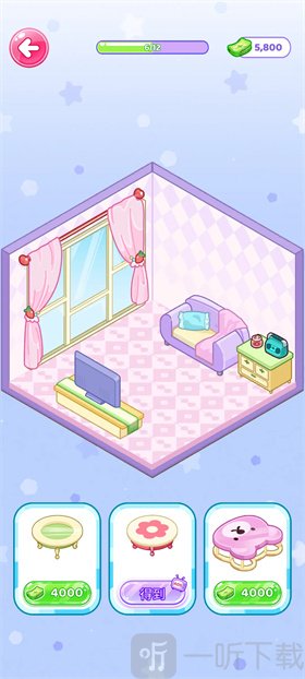 手链制作者展示作品
