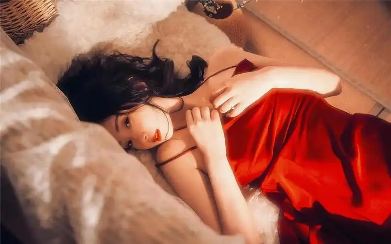 女性高级感大片高清壁纸推荐